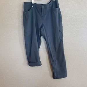 Kuhl Pants size 16 Short